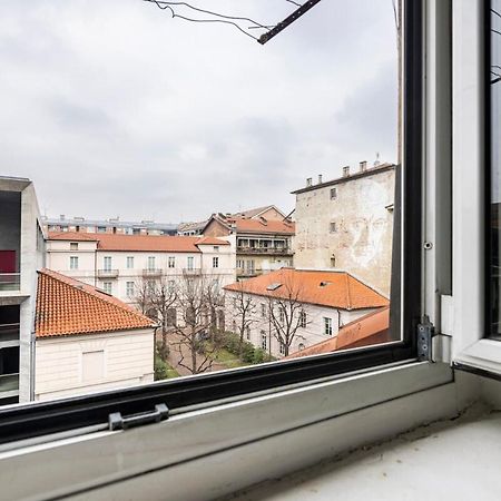 Giaciglio Valentino Lägenhet Turin Exteriör bild